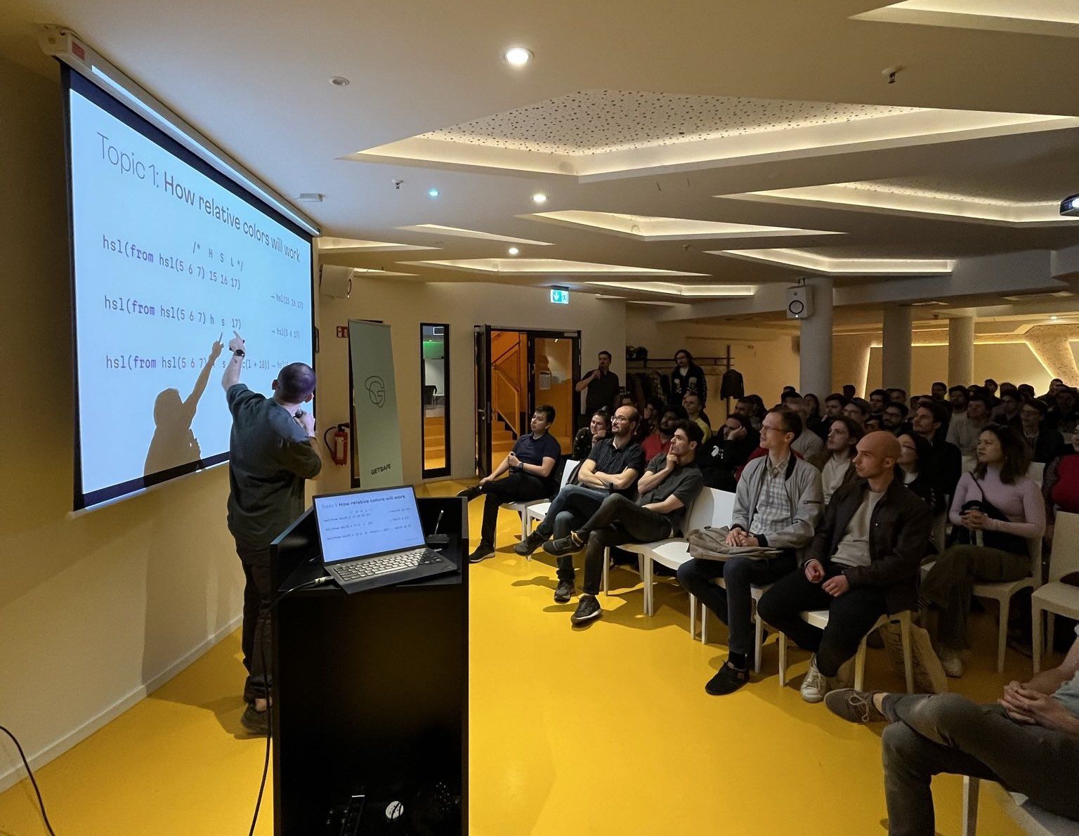 Background for Why OKLCH is the future of colors in CSS