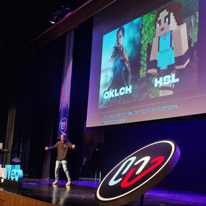 Background for 3 reasons to switch to OKLCH