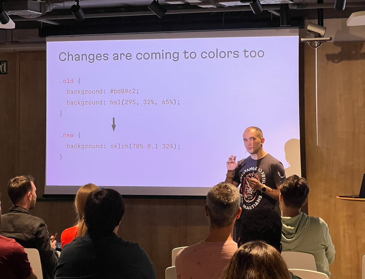 Background for Future of colors in CSS: why I moved to oklch() from rgb(), hex, and hsl()
