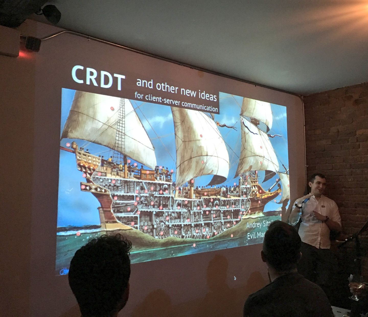 Background for CRDT: Conflict-free Data Types for collaborative editing and offline-first