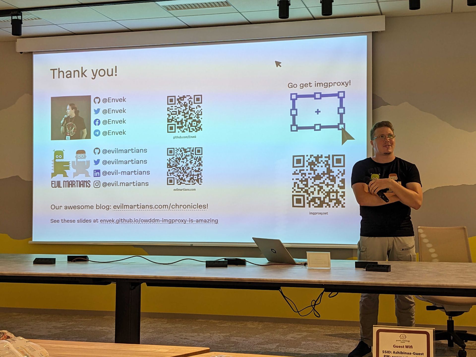Background for imgproxy is amazing: handling user-uploaded images with ease and confidence
