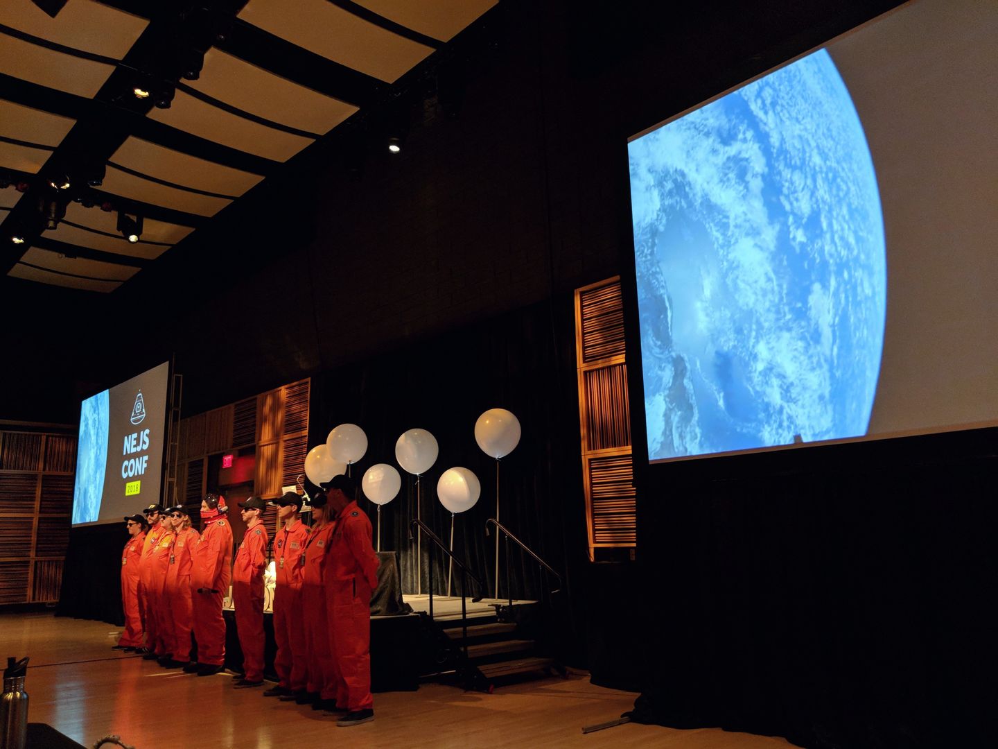 Background for CRDT: Conflict-free Data Types for collaborative editing and Offline-first