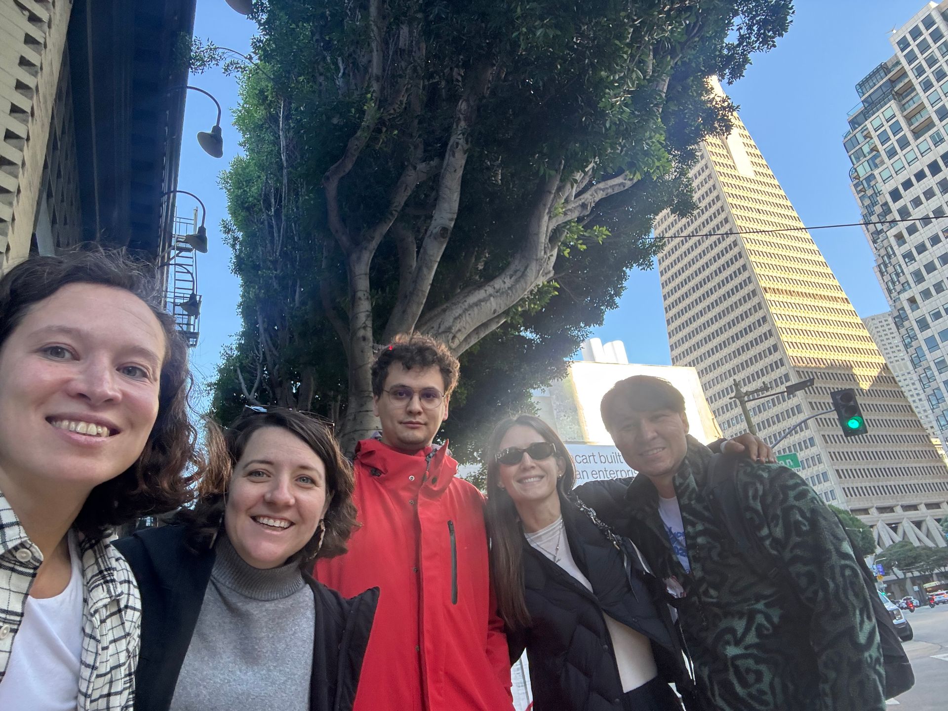 5 workers of Martians in San Francisco